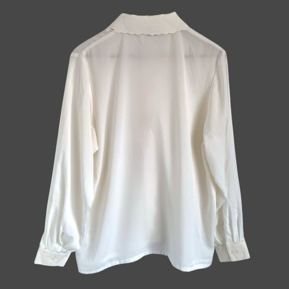 Vintage Betas Choice Long Sleeve Daisy Lace Blouse - Picture 5 of 7